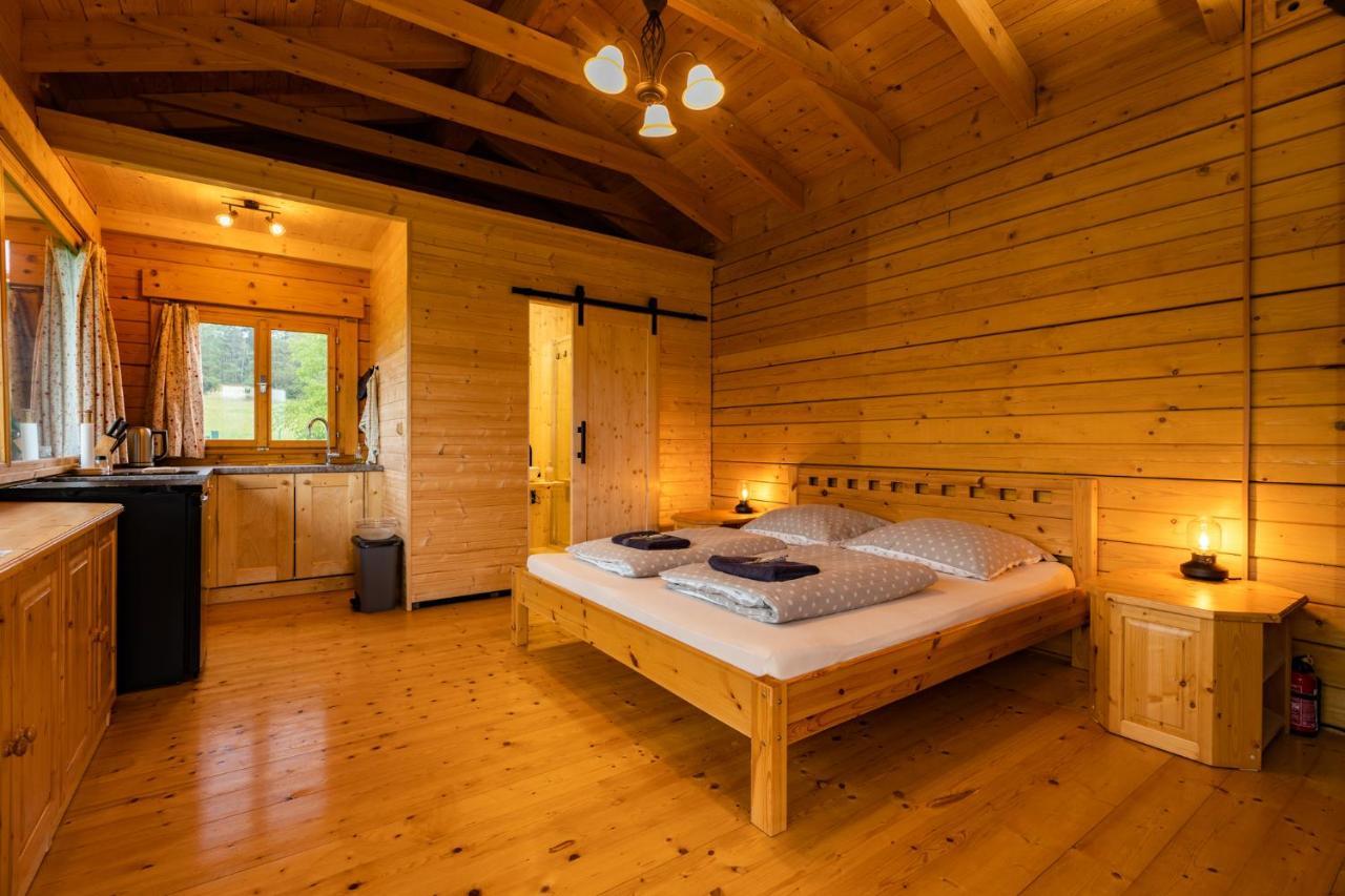 Villa Vyhlidkovy Srub "Na Kraji Brd" à Hurky  Extérieur photo