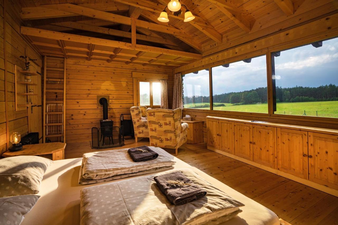 Villa Vyhlidkovy Srub "Na Kraji Brd" à Hurky  Extérieur photo